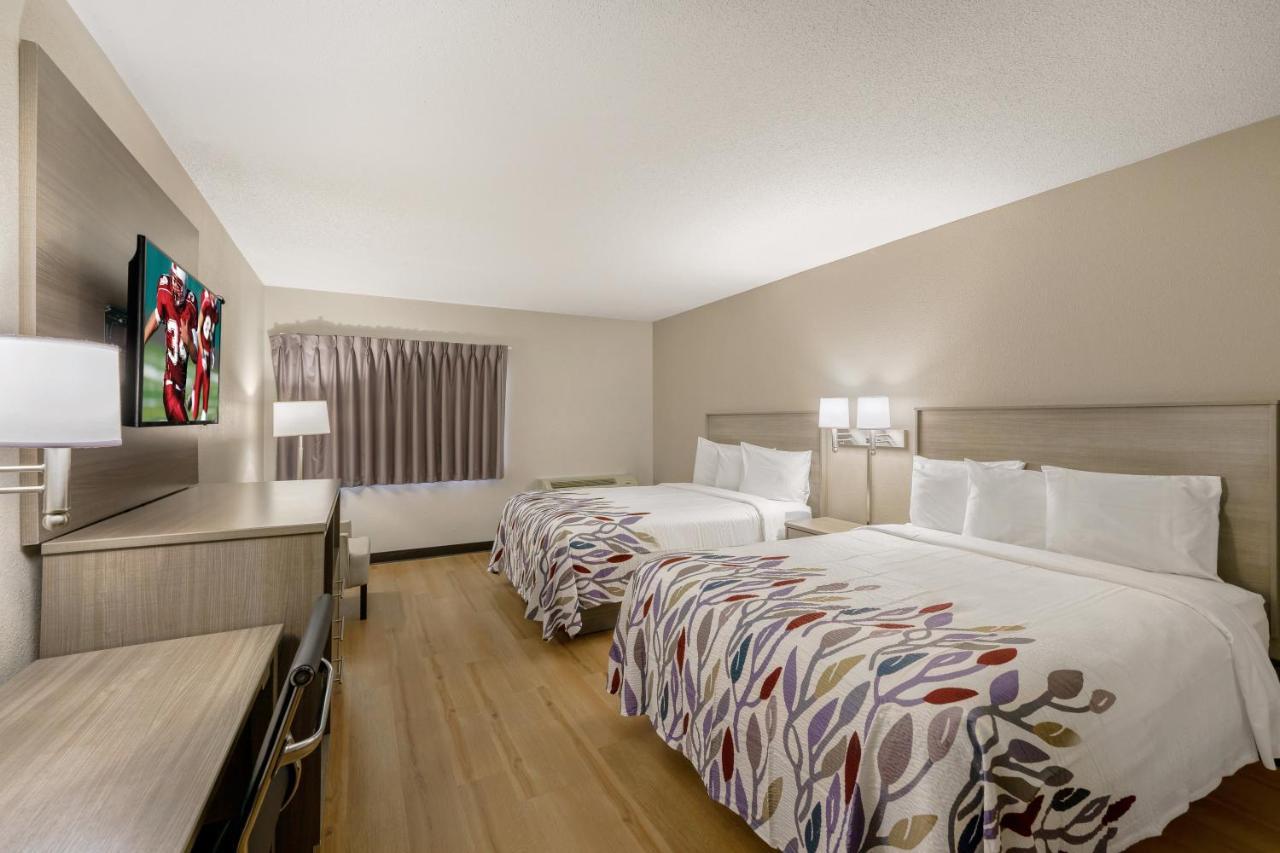 Red Roof Inn & Suites Newport - Middletown, Ri Eksteriør billede